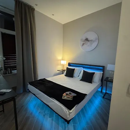 לינה וארוחת בוקר Miluar Relais - Piazza Fuga