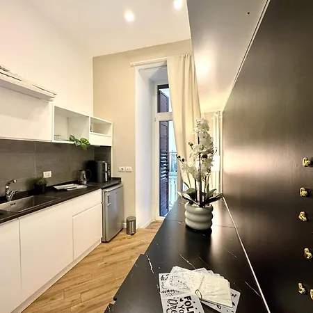 Miluar Relais - Piazza Fuga לינה וארוחת בוקר 4*